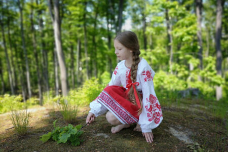 Одяг для дівчат