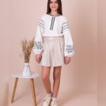 Вишиванка “Панянка” на підлітку