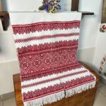 орнамент вишитого рушника ручної роботи